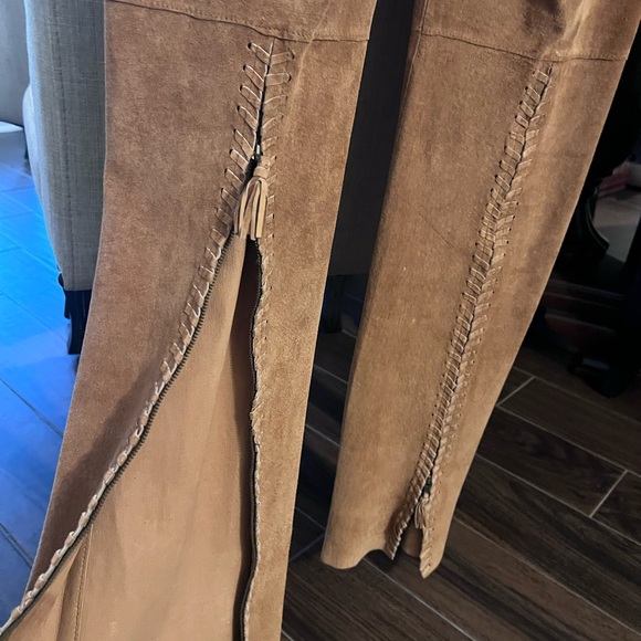 Arden B. Leather Suede Split Flare Zip Back Pant Legs Boho Y2K Festival Size 8 - Picture 9 of 16